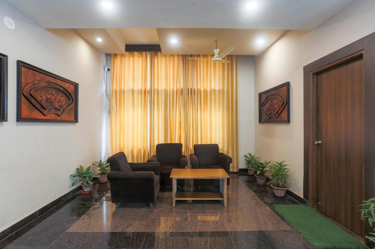 بوري Oyo 61586 Hotel Narmada Bhavan المظهر الخارجي الصورة
